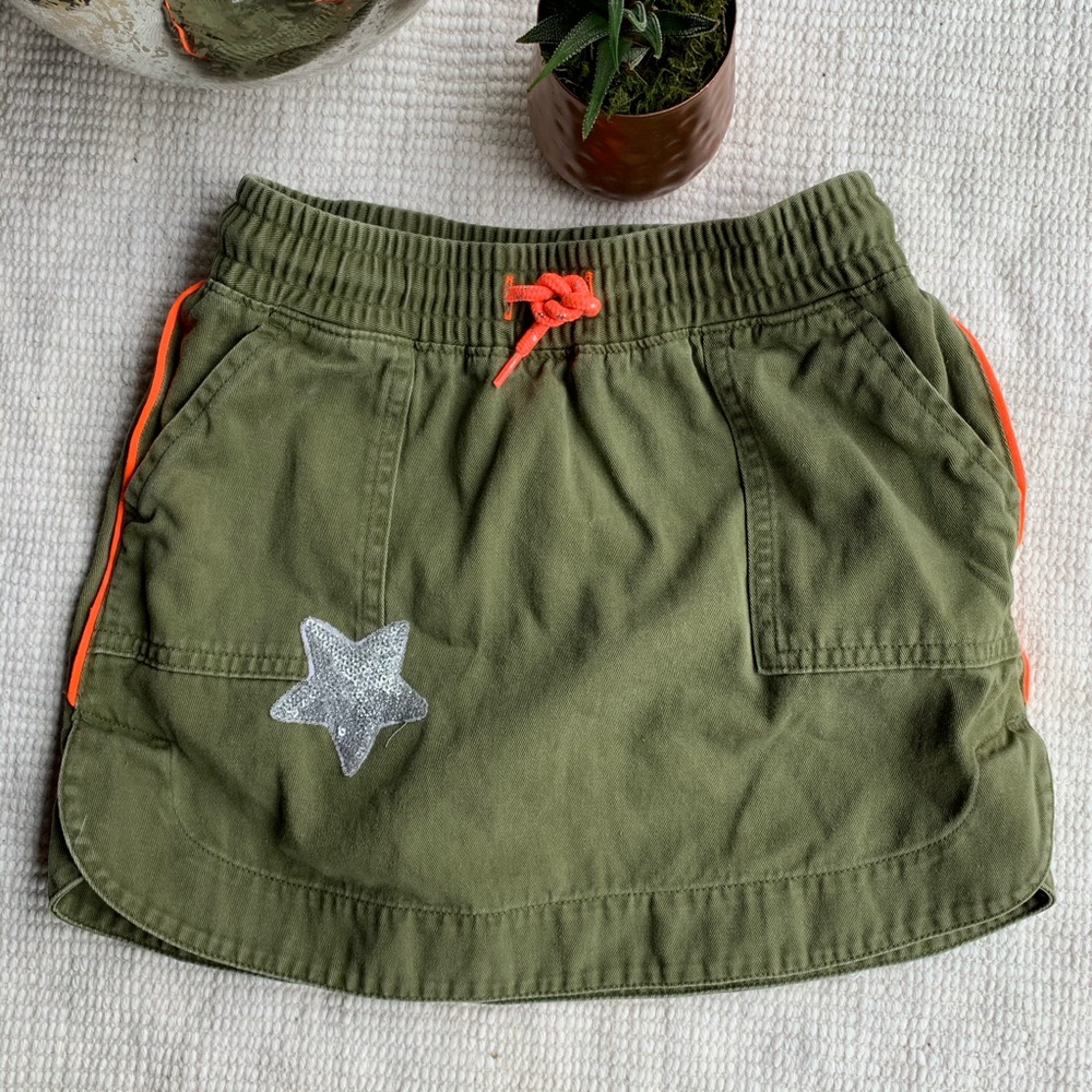 Cat & Jack green skirt